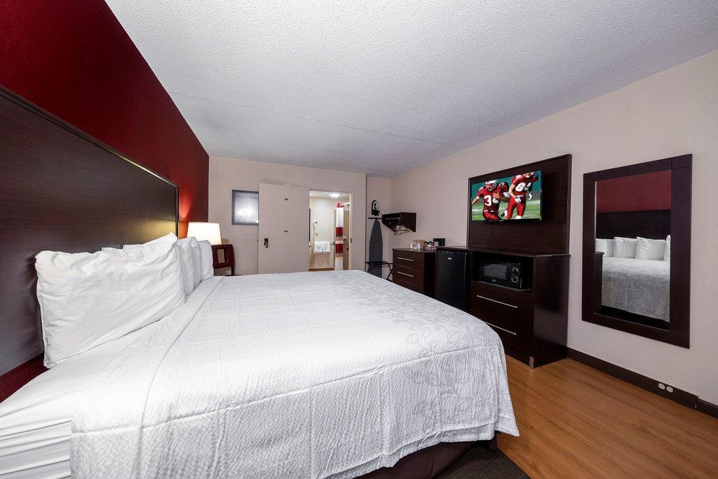 Red Roof Inn Plus+ Huntsville - Madison Luaran gambar
