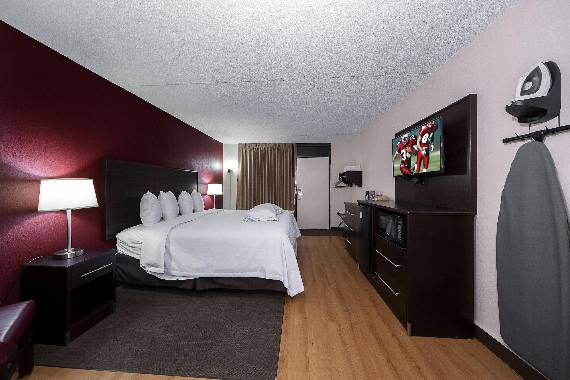 Red Roof Inn Plus+ Huntsville - Madison Luaran gambar